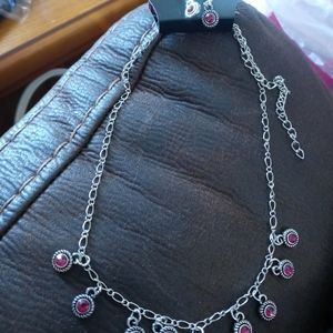 4 sets of Papparazzi earring and necklace